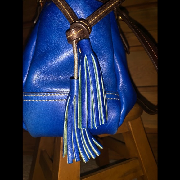 Dooney and Bourke Winged Small Satchel - Picture 5 of 8